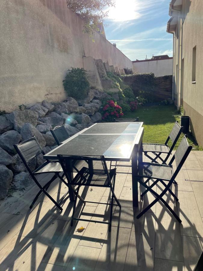 Villa Louise - Appartement Spacieux Proche Digue Avec Jardin วีเมอเรอ ภายนอก รูปภาพ